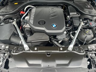 2024 BMW 5 серии 523d xDrive VIII (G60/G61/G68), чёрный, 5700000 рублей, вид 5