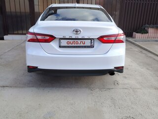 2019 Toyota Camry VIII (XV70), белый, 2500000 рублей, вид 4