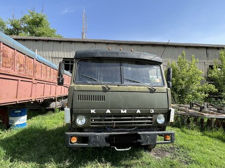 1990 КамАЗ 54112, зелёный, 800000 рублей, вид 3