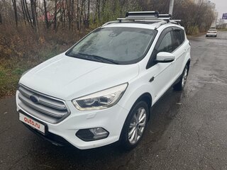2018 Ford Kuga II Рестайлинг, белый, 1700000 рублей, вид 1