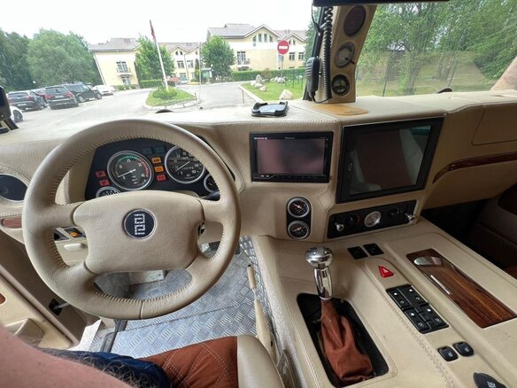 2004 ГАЗ 2330 «Тигр» 233004, бежевый, 5000000 рублей - вид 7