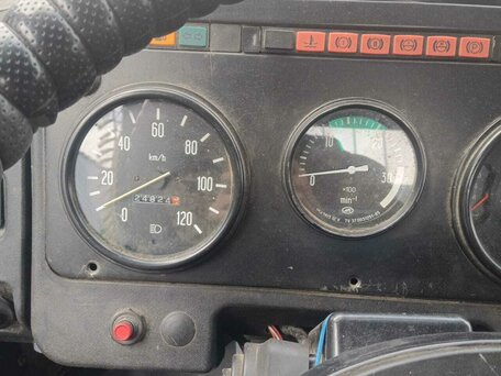 2004 ЗИЛ 5301 "Бычок", зелёный, 1600000 рублей, вид 4