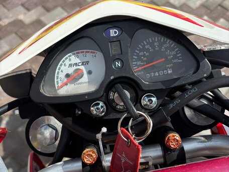 2023 Racer Panther, красный, 135000 рублей, вид 2