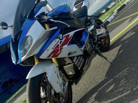 2018 BMW S 1000 RR, белый, 1600000 рублей, вид 2