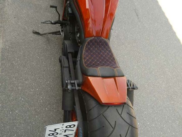 2011 Harley-Davidson V-Rod, оранжевый, 2100000 рублей - вид 2