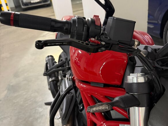 2019 Ducati Monster 821, красный, 999999 рублей - вид 12