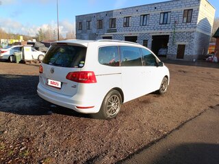 2014 Volkswagen Sharan II, белый, 1350000 рублей, вид 2