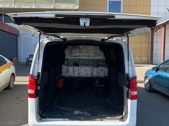 2014 Mercedes-Benz Vito, белый, 1600000 рублей - вид 11