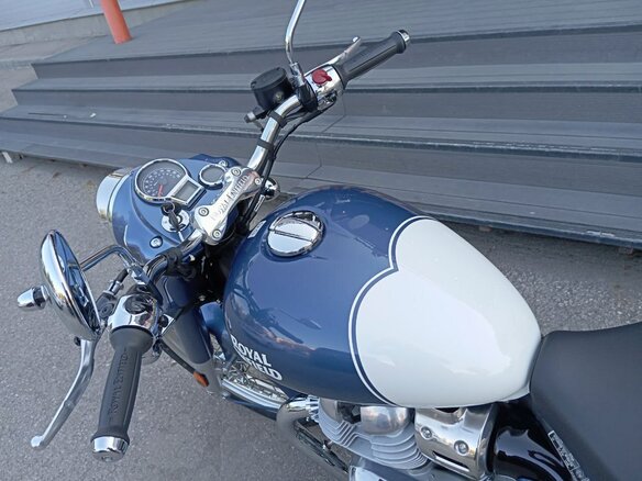 2026 Royal Enfield Classic 650, синий, 703000 рублей - вид 6