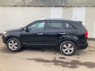 2011 Kia Sorento II, чёрный, 1500000 рублей, вид 3