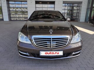 2009 Mercedes-Benz S-Класс 350 V (W221) Рестайлинг, коричневый, 3500000 рублей, вид 2