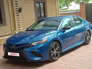 2019 Toyota Camry US Market VIII (XV70), синий, 2500000 рублей, вид 1