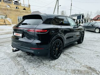 2020 Porsche Cayenne III, чёрный, 7250000 рублей, вид 5