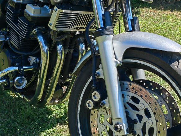 2004 Yamaha XJR400, серебристый, 320000 рублей - вид 5