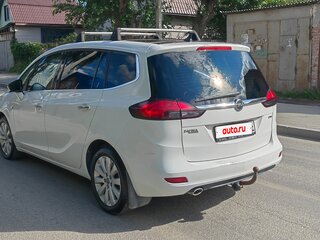 2013 Opel Zafira C, белый, 1900000 рублей, вид 5