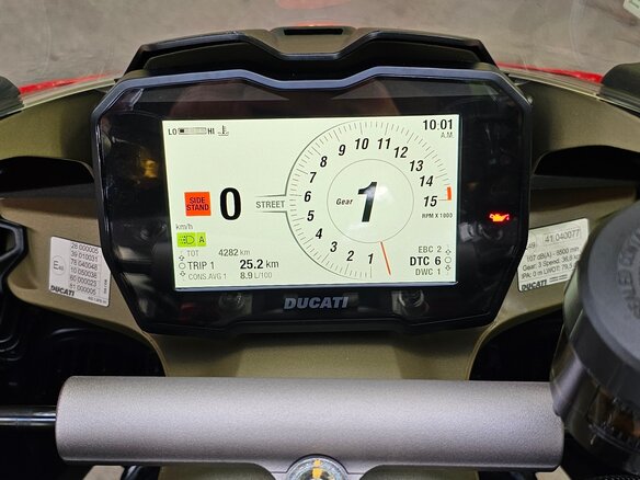 2021 Ducati Panigale V4, красный, 2450000 рублей - вид 17
