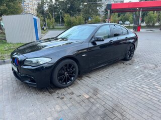 2013 BMW 5 серии 528i xDrive VI (F10/F11/F07), чёрный, 2075000 рублей, вид 2