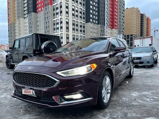 2018 Ford Fusion (North America) II Рестайлинг, красный, 1800000 рублей, вид 1