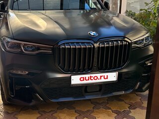 2021 BMW X7 40d I (G07), чёрный, 11000000 рублей, вид 3