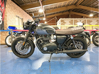 2021 Triumph Bonneville T120, чёрный, 1300000 рублей, вид 2