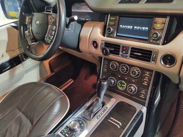 2012 Land Rover Range Rover Supercharged III Рестайлинг 2, белый, 2200000 рублей - вид 14