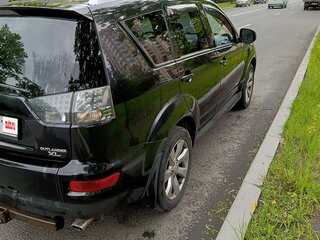2010 Mitsubishi Outlander II Рестайлинг, чёрный, 900000 рублей, вид 5