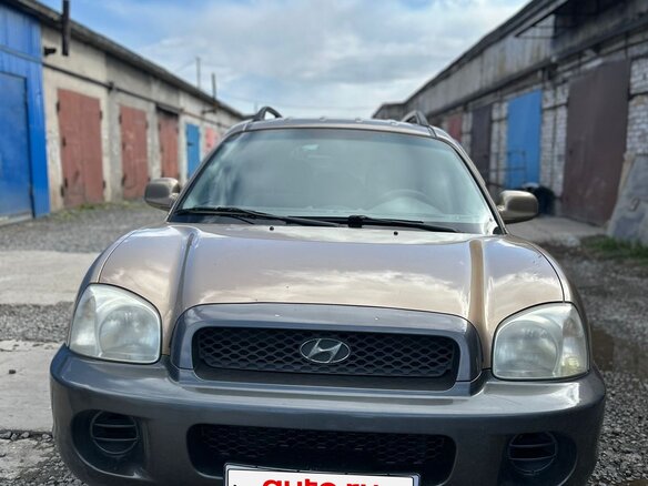 2003 Hyundai Santa Fe I, золотистый, 600000 рублей