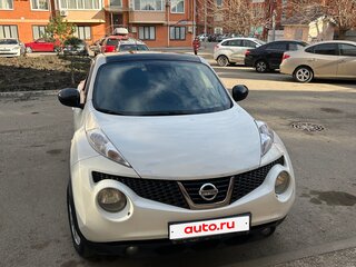 2011 Nissan Juke I, белый, 890000 рублей, вид 4