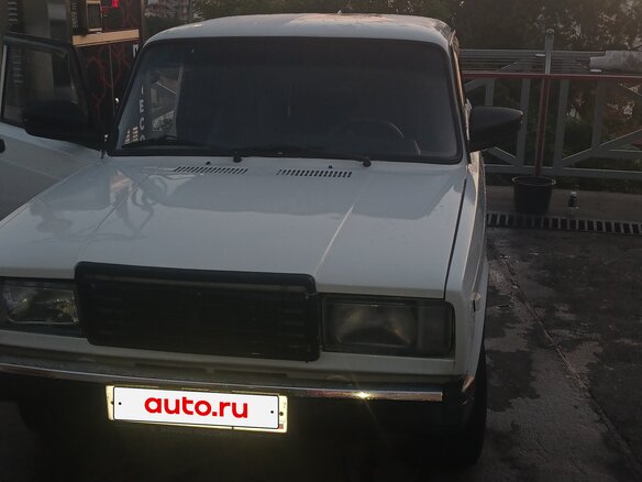 2010 Lada (ВАЗ) 2107, белый, 250000 рублей