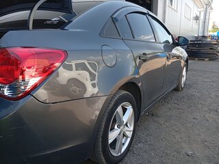 2012 Chevrolet Cruze I, серый, 680000 рублей, вид 3