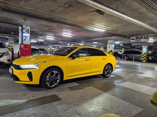 2024 Kia K5 III, жёлтый, 3700000 рублей, вид 2