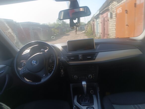2011 BMW X1 18i I (E84), коричневый, 1500000 рублей - вид 7