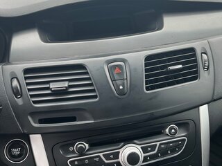 2012 Renault Latitude I, белый, 1200000 рублей, вид 5
