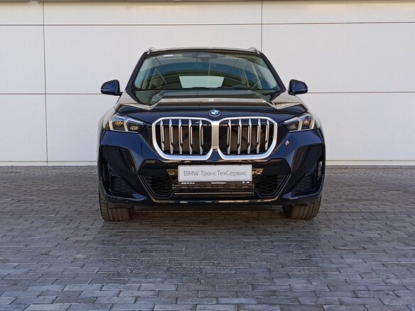 2026 BMW X1 Long 25Li xDrive III (U11/U12), чёрный, 6180000 рублей - вид 1