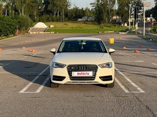 2013 Audi A3 III (8V), белый, 1500000 рублей, вид 1