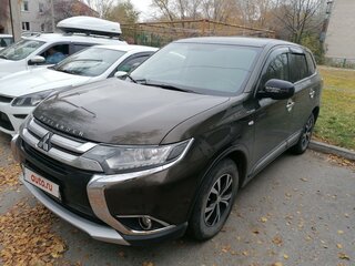 2016 Mitsubishi Outlander III Рестайлинг 2, коричневый, 2200000 рублей, вид 3