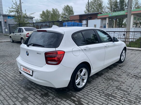 2012 BMW 1 серии 116i II (F20/F21), белый, 1500000 рублей - вид 3