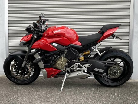 2020 Ducati Streetfighter V4, красный, 1450141 рублей, вид 2