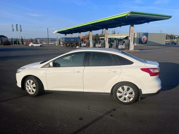 2013 Ford Focus III, белый, 800000 рублей - вид 13