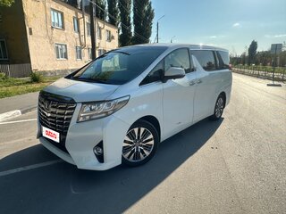 2016 Toyota Alphard III, белый, 4600000 рублей, вид 1