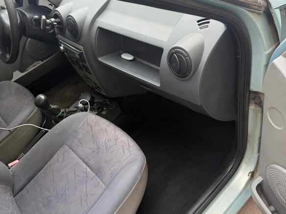2007 Renault Logan I, зелёный, 320000 рублей - вид 11