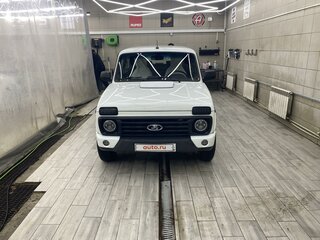 2020 Lada (ВАЗ) 2121 (4x4) Urban I Рестайлинг (2020), белый, 810000 рублей, вид 3