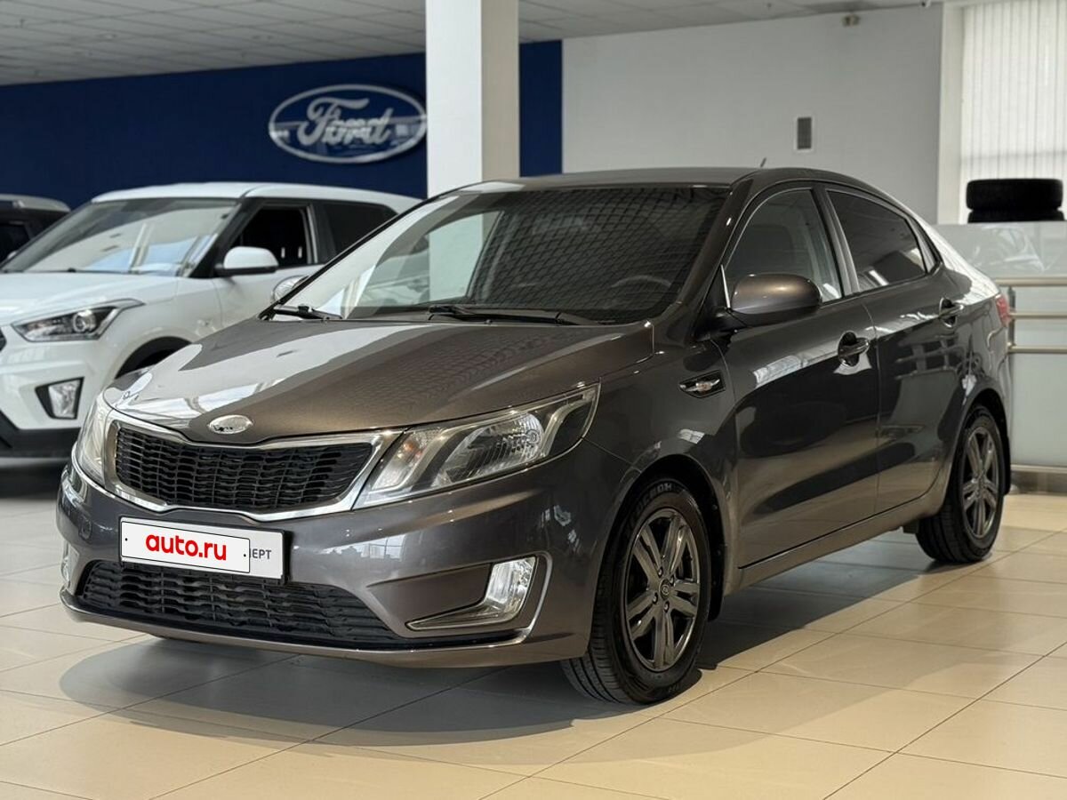 Открыть фотографии: Kia Rio III