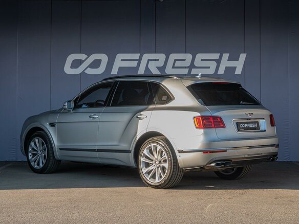2019 Bentley Bentayga I, серый, 13200000 рублей - вид 1