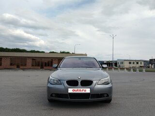 2004 BMW 5 серии 530i V (E60/E61), серый, 1150000 рублей, вид 2
