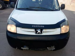 2008 Peugeot Partner, белый, 310000 рублей, вид 5