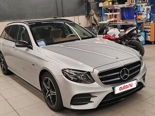 2019 Mercedes-Benz E-Класс 300 de V (W213, S213, C238), серебристый, 4890000 рублей, вид 3