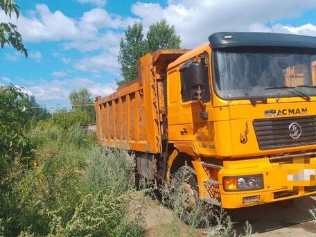 2013 Shacman (Shaanxi) F2000, жёлтый, 1500000 рублей, вид 2