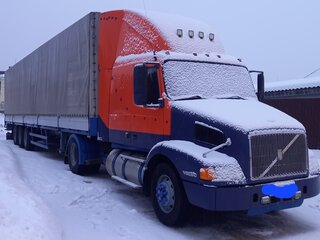 2002 Volvo VN, оранжевый, 1700000 рублей, вид 2