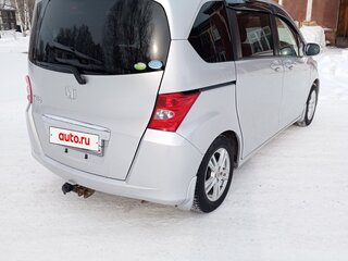 2011 Honda Freed I Рестайлинг, серый, 1090000 рублей, вид 3